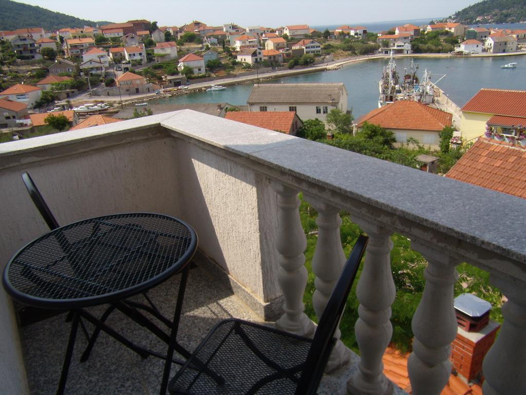 Apartment Zelencic Kali Rum bild